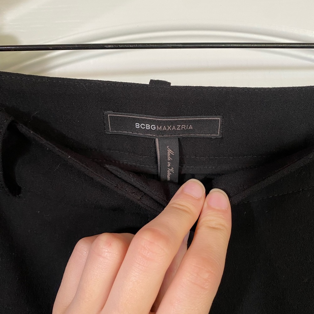 BCBG MAXAZRIA Black Pant | 6